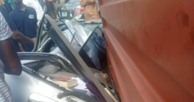 Container Crushes SUV in Lagos, Two survivors Rescued