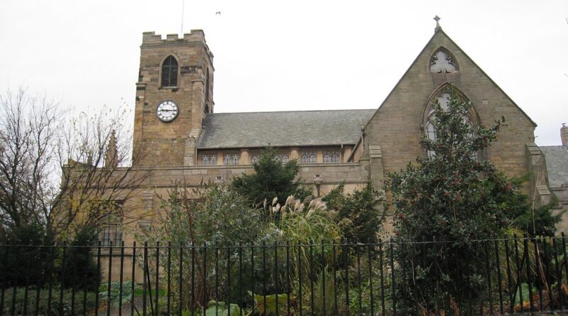 Anglican Pastor Criticised for LGBT Flag on Church Altar