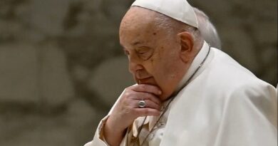 Pope Francis On Oxygen After Breathing Issues